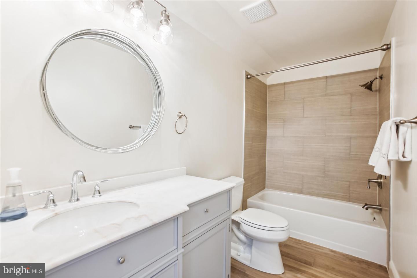 6515 GRETNA GREEN WAY, ALEXANDRIA, Virginia 22312, 4 Bedrooms Bedrooms, ,4 BathroomsBathrooms,Residential,For sale,6515 GRETNA GREEN WAY,VAFX2253466 MLS # VAFX2253466