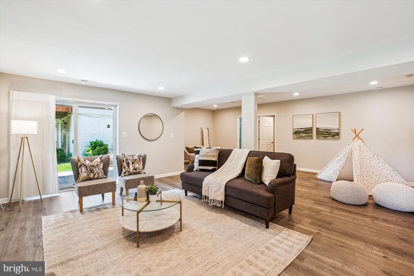 6515 GRETNA GREEN WAY, ALEXANDRIA, Virginia 22312, 4 Bedrooms Bedrooms, ,4 BathroomsBathrooms,Residential,For sale,6515 GRETNA GREEN WAY,VAFX2253466 MLS # VAFX2253466