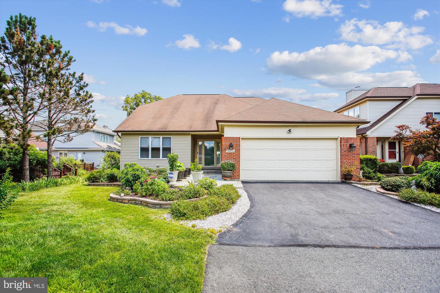6515 GRETNA GREEN WAY, ALEXANDRIA, Virginia 22312, 4 Bedrooms Bedrooms, ,4 BathroomsBathrooms,Residential,For sale,6515 GRETNA GREEN WAY,VAFX2253466 MLS # VAFX2253466