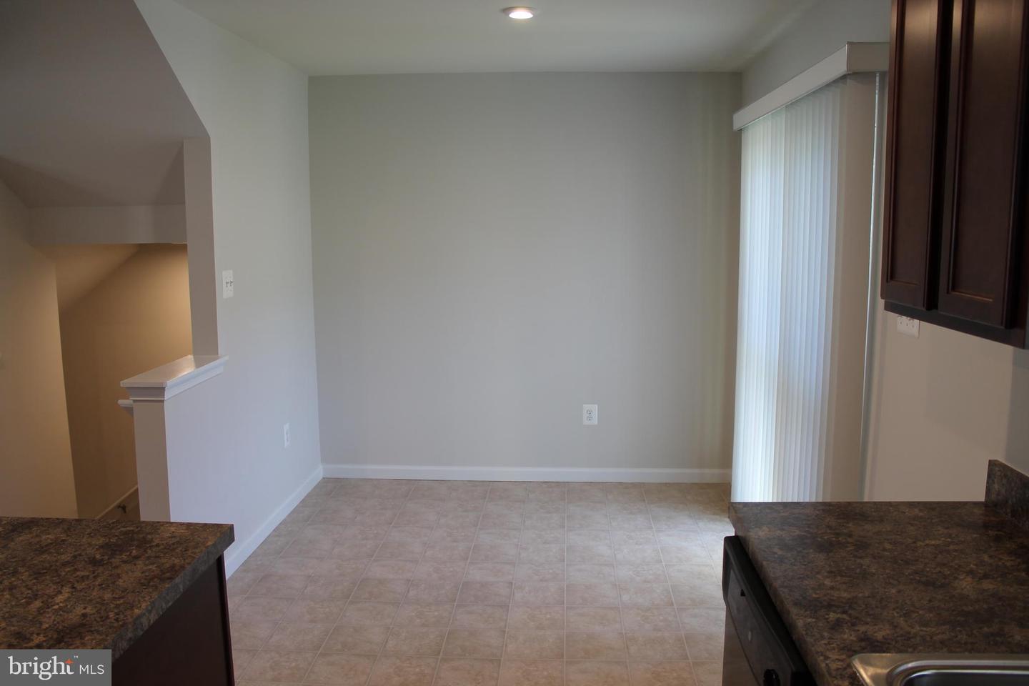 104 REIGN WAY, WINCHESTER, Virginia 22603, 3 Bedrooms Bedrooms, ,2 BathroomsBathrooms,Residential,For sale,104 REIGN WAY,VAFV2035296 MLS # VAFV2035296