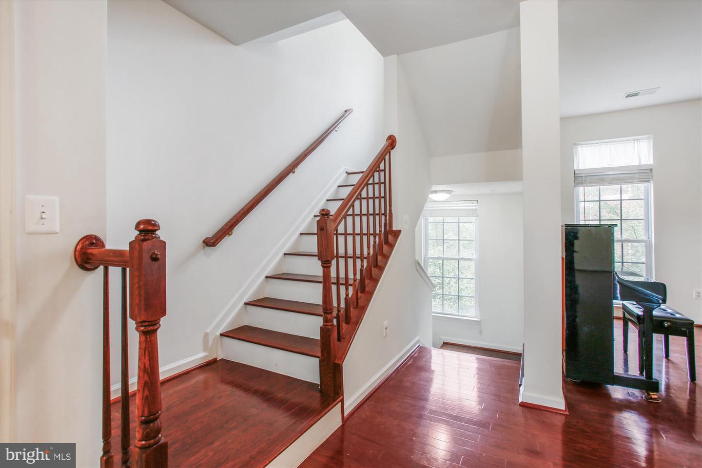 4479-B BEACON GROVE CIR, FAIRFAX, Virginia 22033, 3 Bedrooms Bedrooms, ,2 BathroomsBathrooms,Residential,For sale,4479-B BEACON GROVE CIR,VAFX2253510 MLS # VAFX2253510