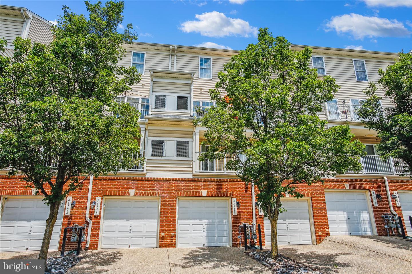 4479-B BEACON GROVE CIR, FAIRFAX, Virginia 22033, 3 Bedrooms Bedrooms, ,2 BathroomsBathrooms,Residential,For sale,4479-B BEACON GROVE CIR,VAFX2253510 MLS # VAFX2253510