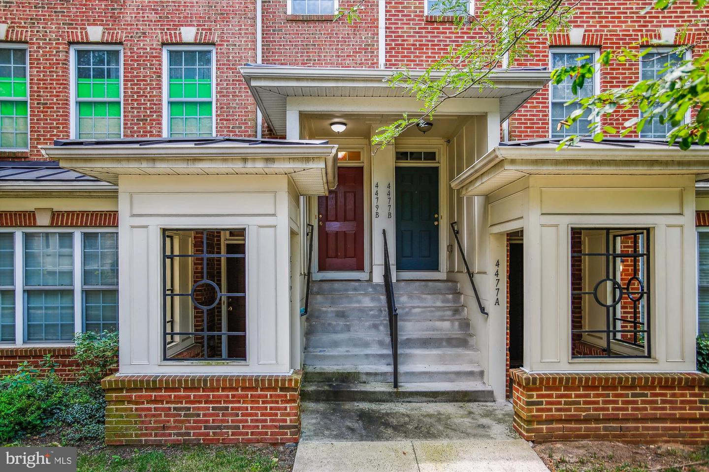 4479-B BEACON GROVE CIR, FAIRFAX, Virginia 22033, 3 Bedrooms Bedrooms, ,2 BathroomsBathrooms,Residential,For sale,4479-B BEACON GROVE CIR,VAFX2253510 MLS # VAFX2253510