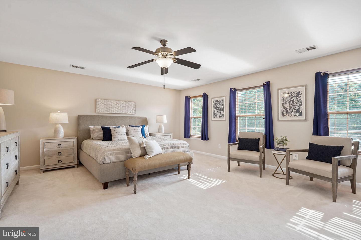 5223 DAYBREAK LN, WOODBRIDGE, Virginia 22193, 6 Bedrooms Bedrooms, ,3 BathroomsBathrooms,Residential,For sale,5223 DAYBREAK LN,VAPW2098618 MLS # VAPW2098618