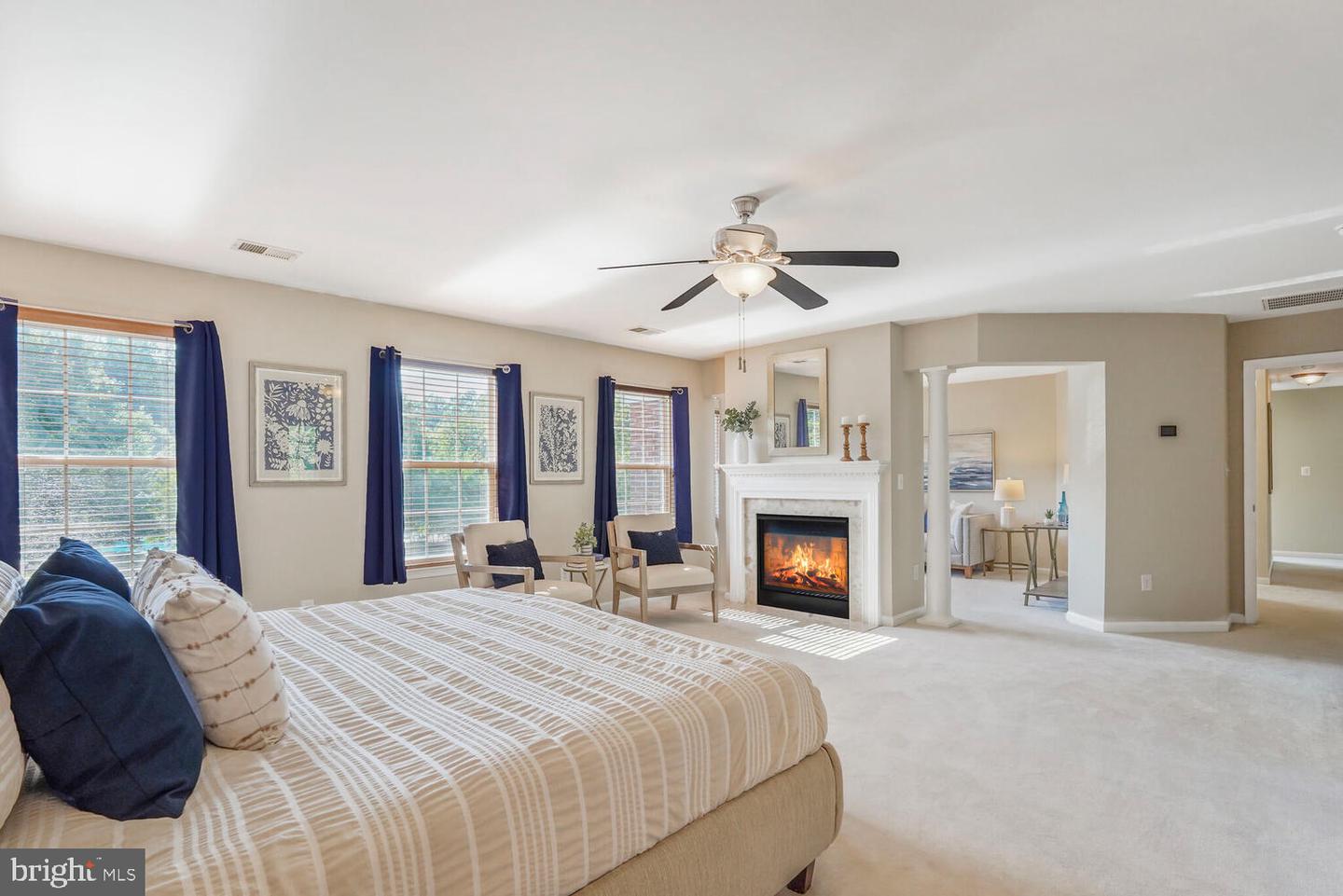 5223 DAYBREAK LN, WOODBRIDGE, Virginia 22193, 6 Bedrooms Bedrooms, ,3 BathroomsBathrooms,Residential,For sale,5223 DAYBREAK LN,VAPW2098618 MLS # VAPW2098618