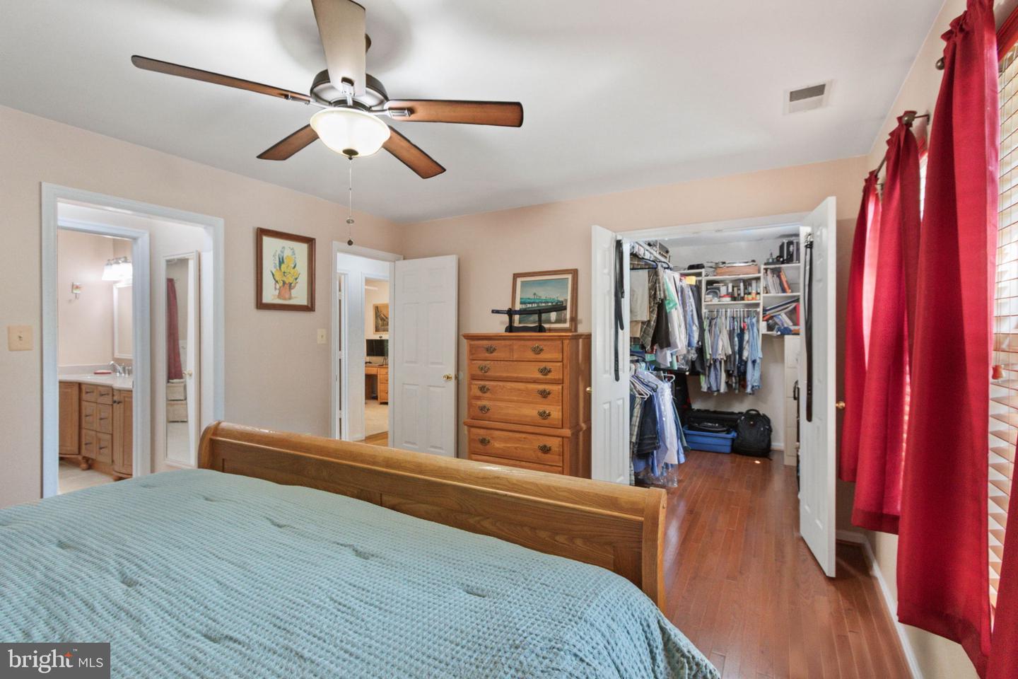 48 BLOSSOM WOOD CT, STAFFORD, Virginia 22554, 4 Bedrooms Bedrooms, ,2 BathroomsBathrooms,Residential,For sale,48 BLOSSOM WOOD CT,VAST2040486 MLS # VAST2040486