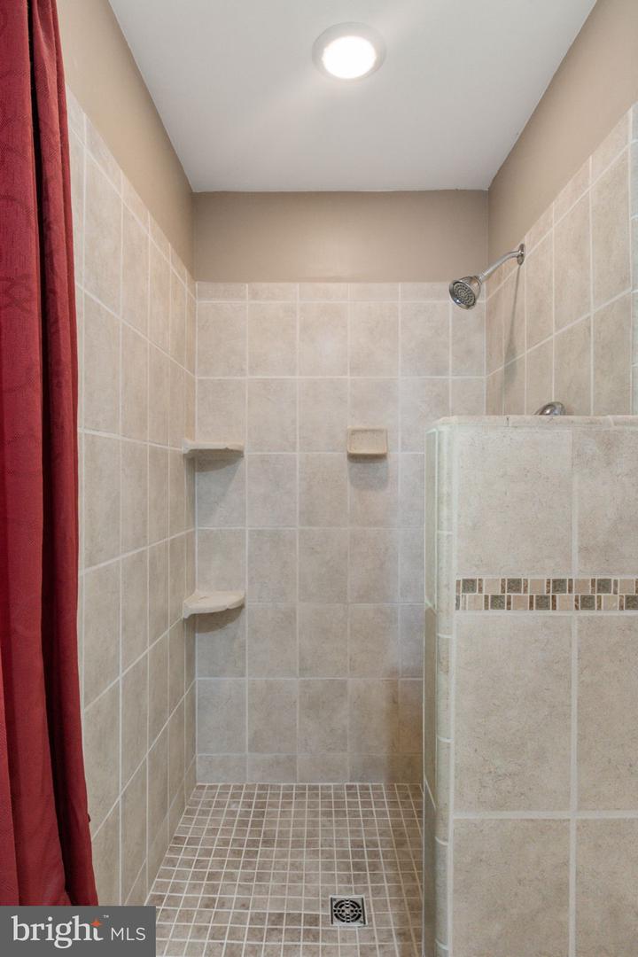 48 BLOSSOM WOOD CT, STAFFORD, Virginia 22554, 4 Bedrooms Bedrooms, ,2 BathroomsBathrooms,Residential,For sale,48 BLOSSOM WOOD CT,VAST2040486 MLS # VAST2040486