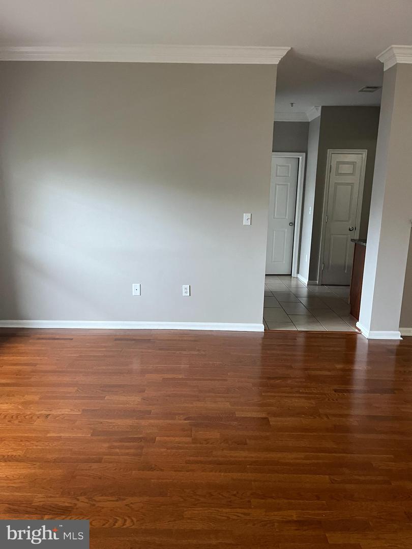 4850 EISENHOWER AVE #427, ALEXANDRIA, Virginia 22304, 2 Bedrooms Bedrooms, ,2 BathroomsBathrooms,Residential,For sale,4850 EISENHOWER AVE #427,VAAX2047198 MLS # VAAX2047198