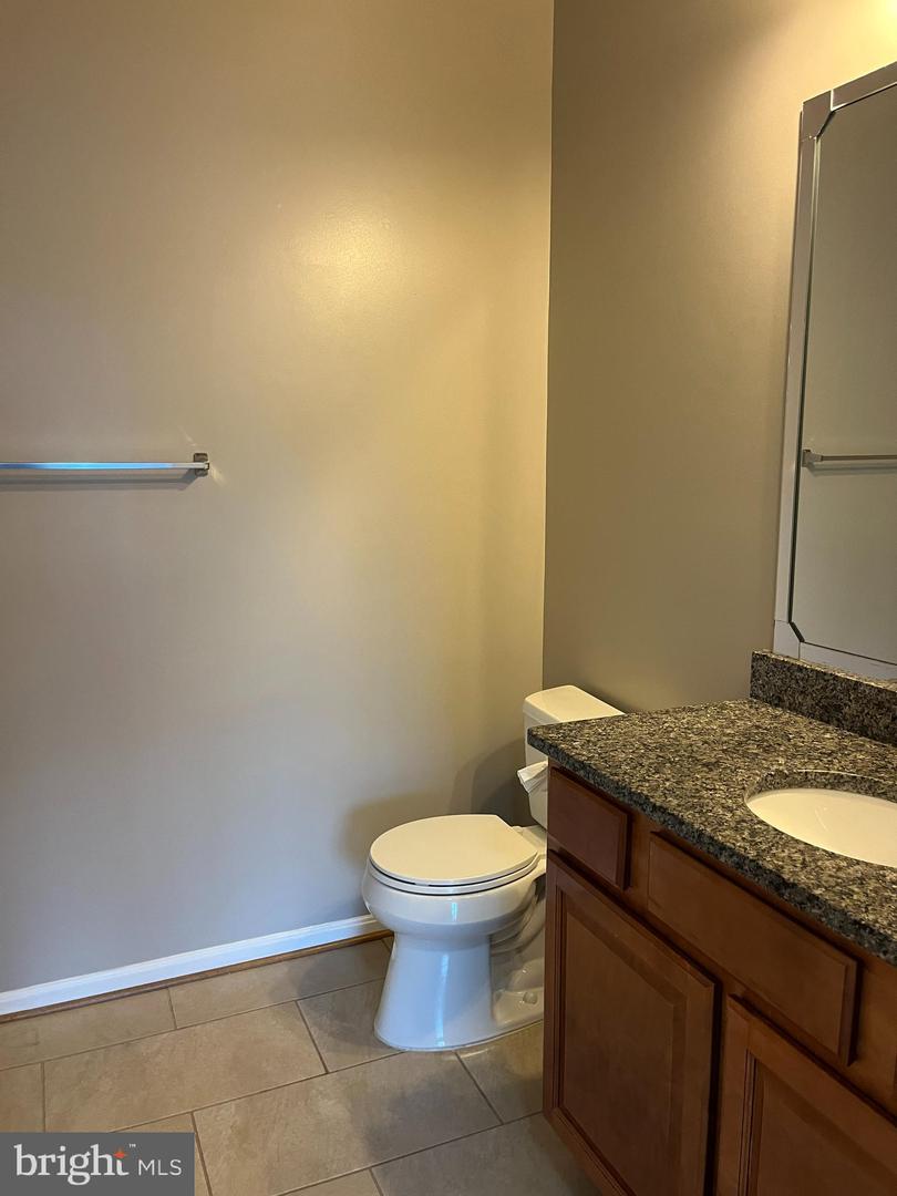 4850 EISENHOWER AVE #427, ALEXANDRIA, Virginia 22304, 2 Bedrooms Bedrooms, ,2 BathroomsBathrooms,Residential,For sale,4850 EISENHOWER AVE #427,VAAX2047198 MLS # VAAX2047198