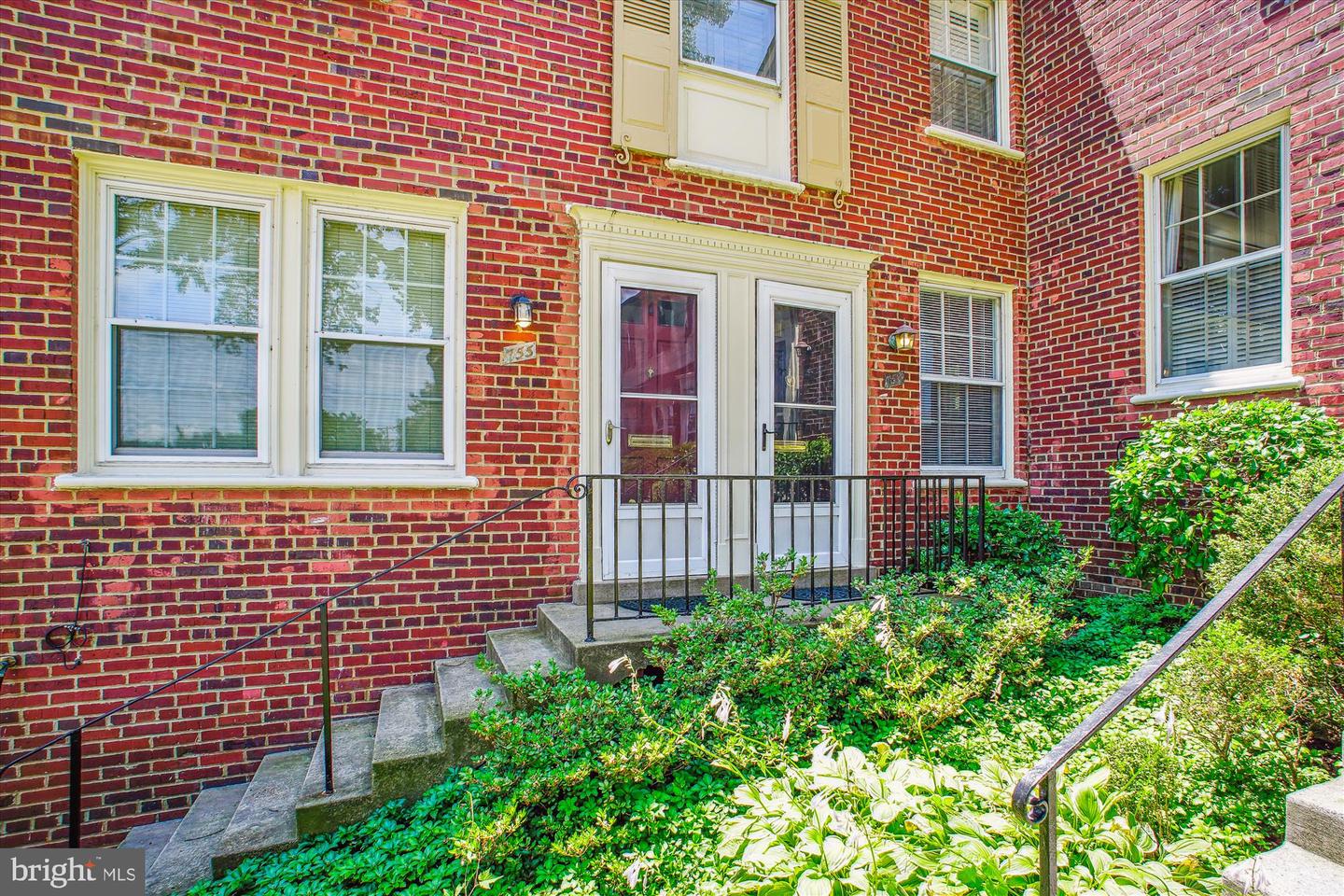 1600 S BARTON ST #754, ARLINGTON, Virginia 22204, 1 Bedroom Bedrooms, ,1 BathroomBathrooms,Residential,For sale,1600 S BARTON ST #754,VAAR2060218 MLS # VAAR2060218