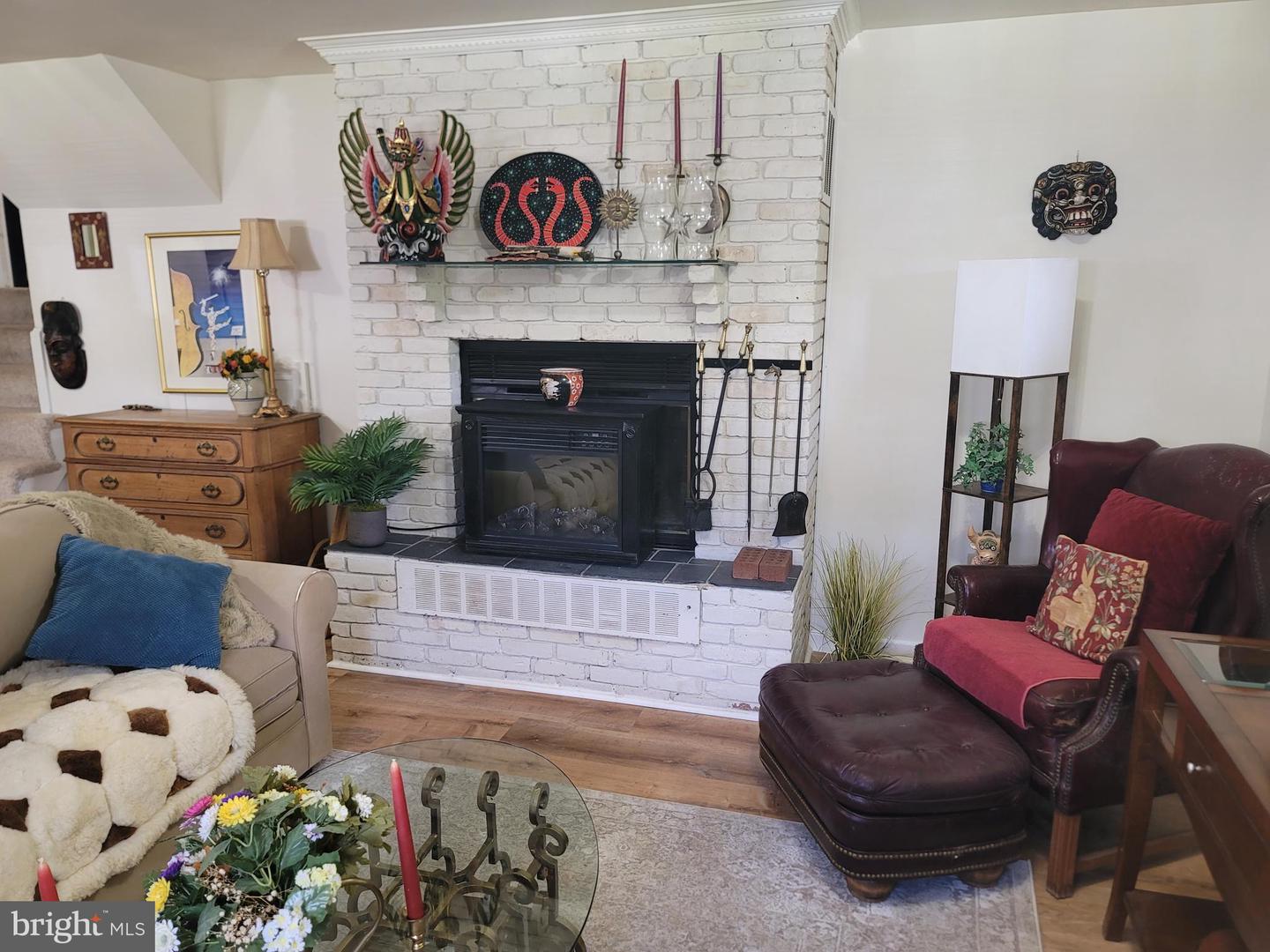 6910 GILBERT ST, SPRINGFIELD, Virginia 22150, 3 Bedrooms Bedrooms, 7 Rooms Rooms,2 BathroomsBathrooms,Residential,For sale,6910 GILBERT ST,VAFX2253464 MLS # VAFX2253464