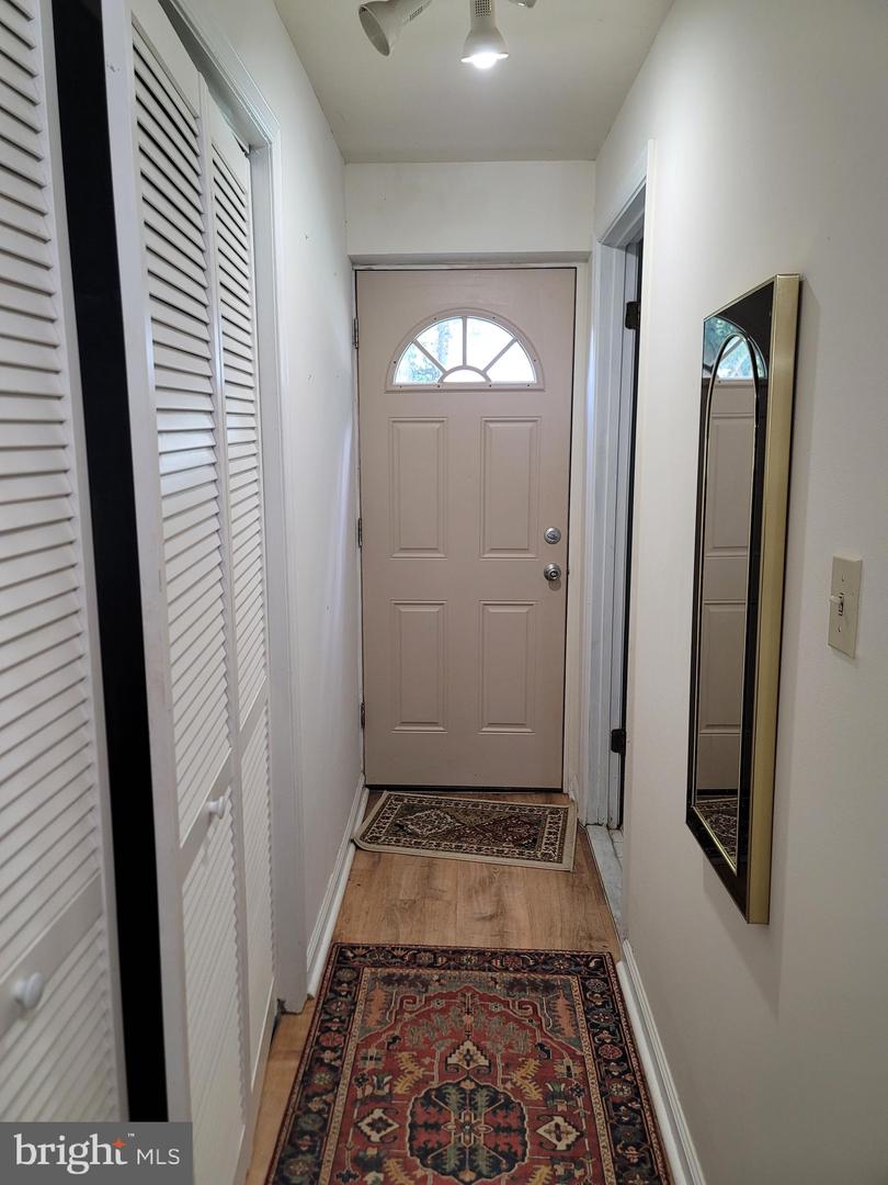 6910 GILBERT ST, SPRINGFIELD, Virginia 22150, 3 Bedrooms Bedrooms, 7 Rooms Rooms,2 BathroomsBathrooms,Residential,For sale,6910 GILBERT ST,VAFX2253464 MLS # VAFX2253464