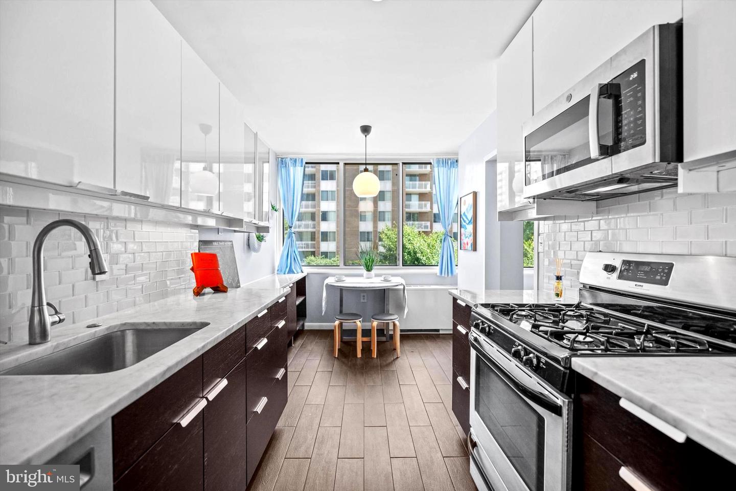 3001 VEAZEY TER NW #710, WASHINGTON, District Of Columbia 20008, 2 Bedrooms Bedrooms, ,2 BathroomsBathrooms,Residential,For sale,3001 VEAZEY TER NW #710,DCDC2209046 MLS # DCDC2209046