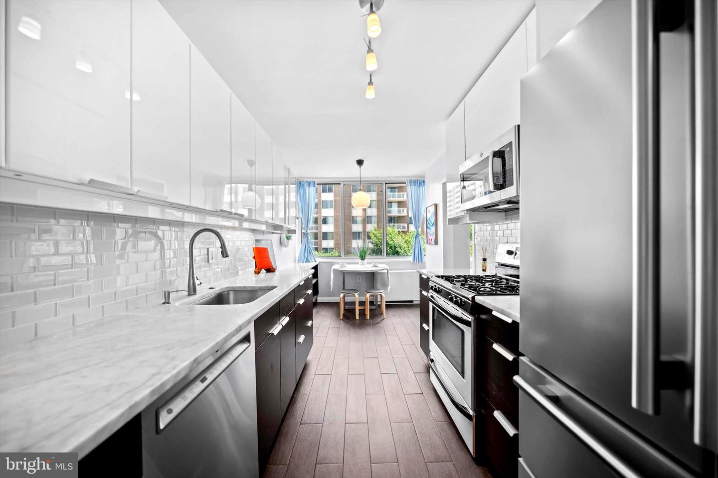 3001 VEAZEY TER NW #710, WASHINGTON, District Of Columbia 20008, 2 Bedrooms Bedrooms, ,2 BathroomsBathrooms,Residential,For sale,3001 VEAZEY TER NW #710,DCDC2209046 MLS # DCDC2209046