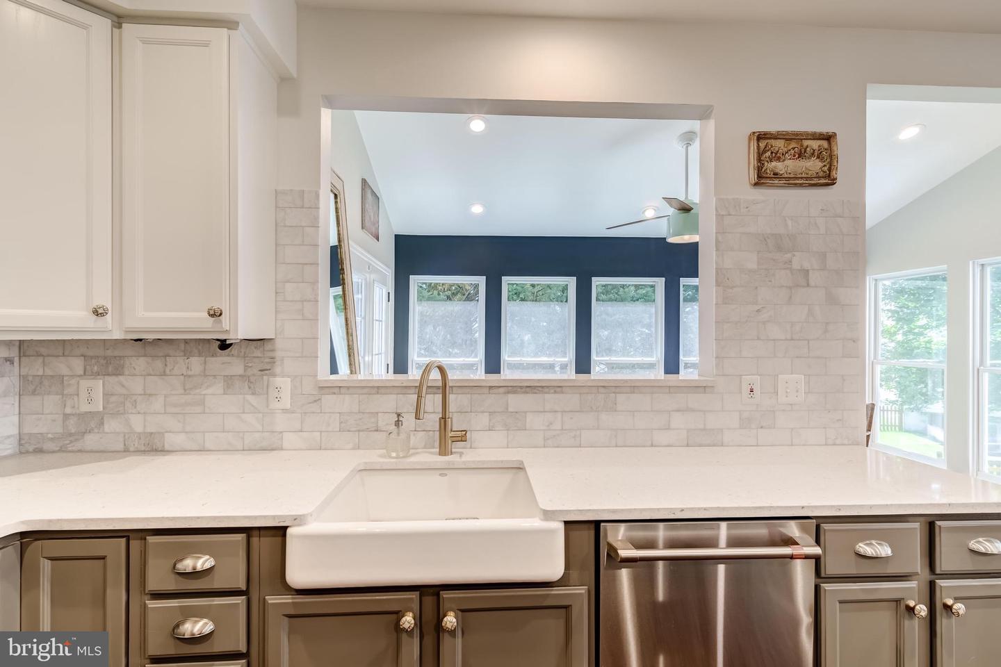 43199 BURSTALL CT, LEESBURG, Virginia 20176, 4 Bedrooms Bedrooms, ,3 BathroomsBathrooms,Residential,For sale,43199 BURSTALL CT,VALO2101246 MLS # VALO2101246