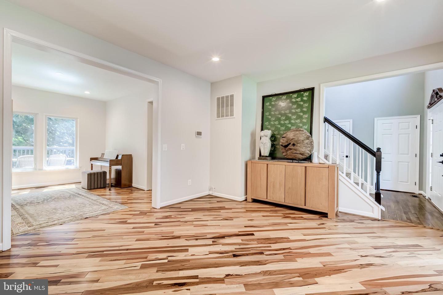 43199 BURSTALL CT, LEESBURG, Virginia 20176, 4 Bedrooms Bedrooms, ,3 BathroomsBathrooms,Residential,For sale,43199 BURSTALL CT,VALO2101246 MLS # VALO2101246
