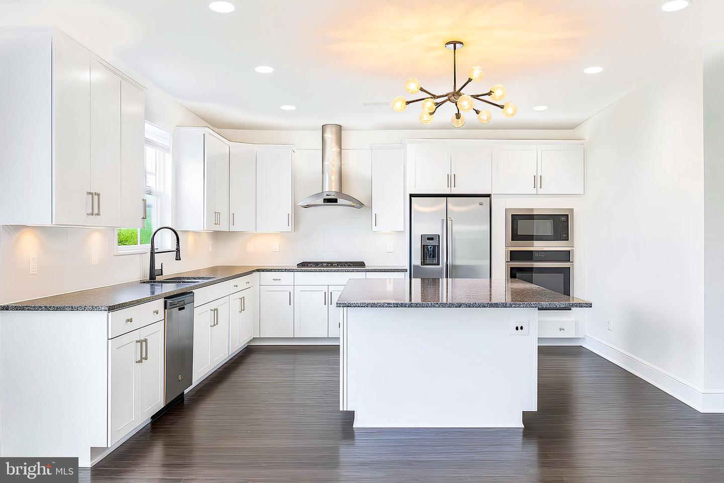 25487 BYRNES CROSSING DR, CHANTILLY, Virginia 20152, 6 Bedrooms Bedrooms, ,5 BathroomsBathrooms,Residential,For sale,25487 BYRNES CROSSING DR,VALO2101252 MLS # VALO2101252