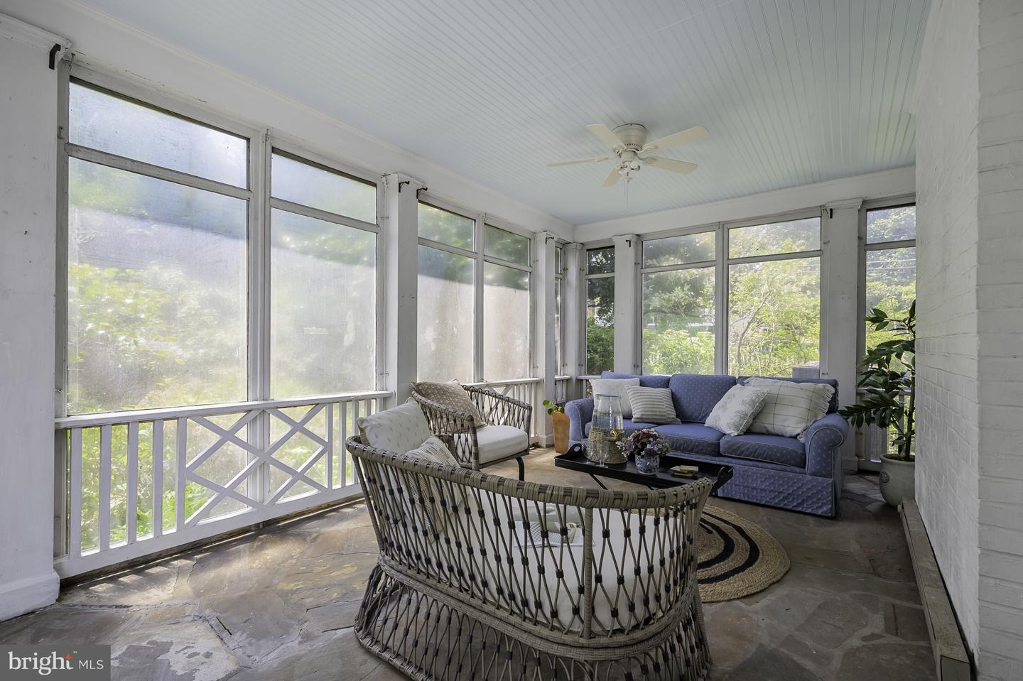 6103 WOODMONT RD, ALEXANDRIA, Virginia 22307, 5 Bedrooms Bedrooms, ,4 BathroomsBathrooms,Residential,For sale,6103 WOODMONT RD,VAFX2253522 MLS # VAFX2253522