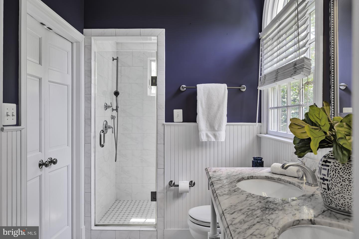 6103 WOODMONT RD, ALEXANDRIA, Virginia 22307, 5 Bedrooms Bedrooms, ,4 BathroomsBathrooms,Residential,For sale,6103 WOODMONT RD,VAFX2253522 MLS # VAFX2253522