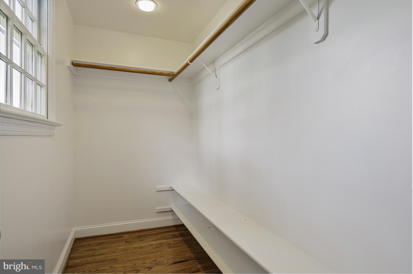 6103 WOODMONT RD, ALEXANDRIA, Virginia 22307, 5 Bedrooms Bedrooms, ,4 BathroomsBathrooms,Residential,For sale,6103 WOODMONT RD,VAFX2253522 MLS # VAFX2253522