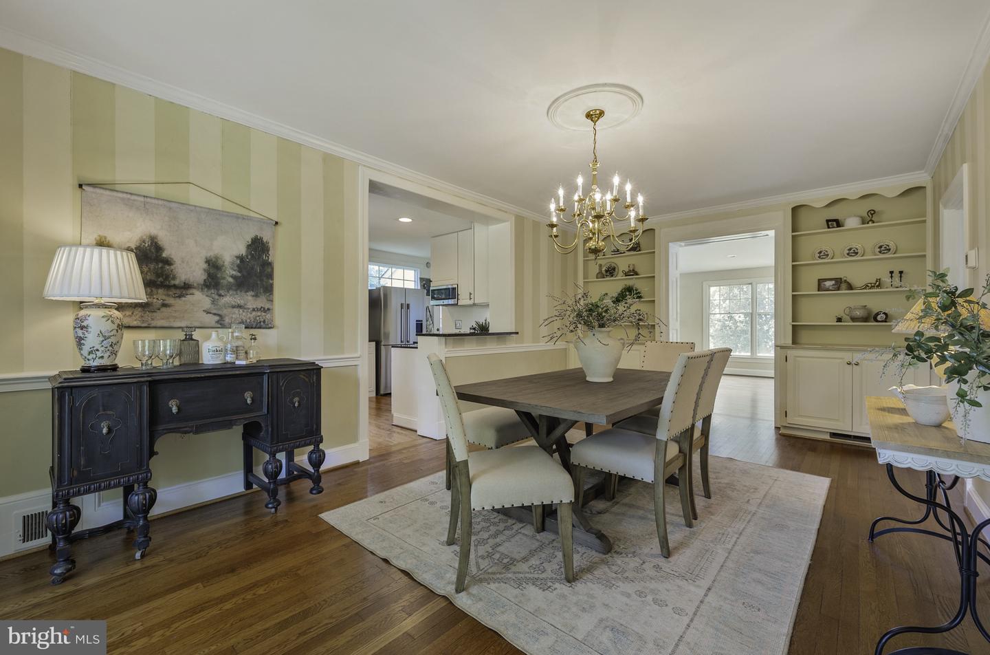 6103 WOODMONT RD, ALEXANDRIA, Virginia 22307, 5 Bedrooms Bedrooms, ,4 BathroomsBathrooms,Residential,For sale,6103 WOODMONT RD,VAFX2253522 MLS # VAFX2253522