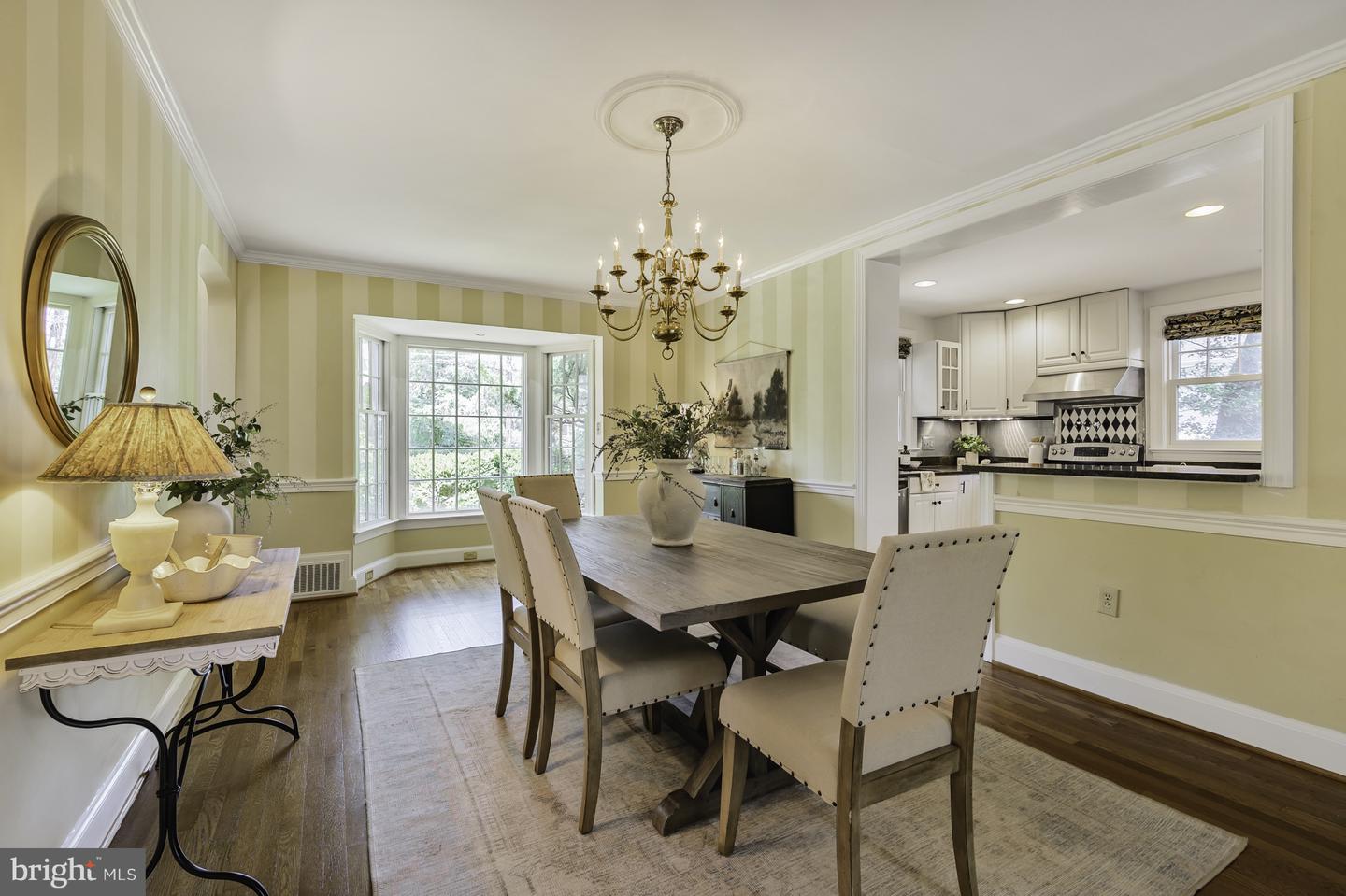 6103 WOODMONT RD, ALEXANDRIA, Virginia 22307, 5 Bedrooms Bedrooms, ,4 BathroomsBathrooms,Residential,For sale,6103 WOODMONT RD,VAFX2253522 MLS # VAFX2253522