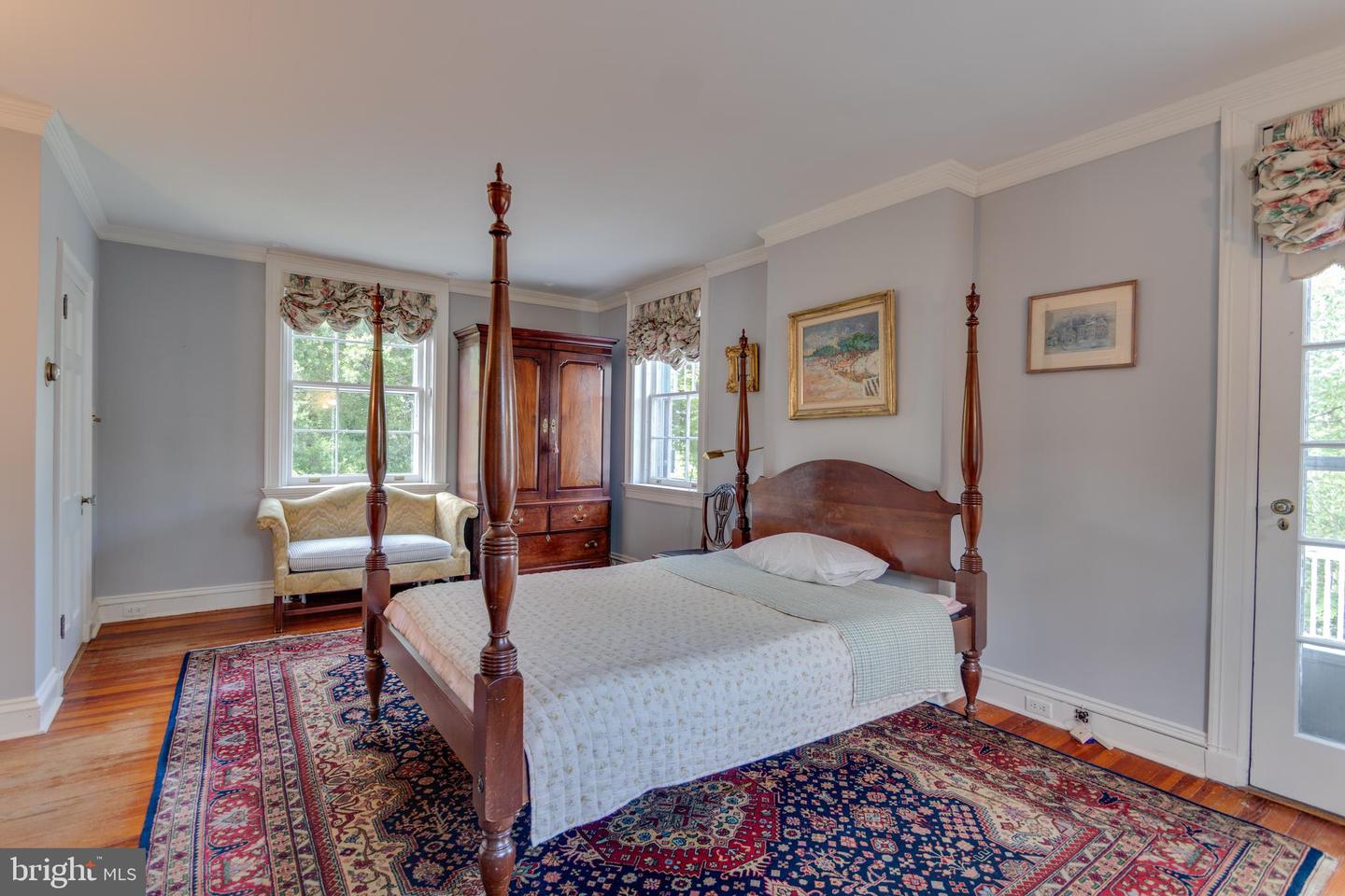 206 N VIEW TER, ALEXANDRIA, Virginia 22301, 4 Bedrooms Bedrooms, ,3 BathroomsBathrooms,Residential,For sale,206 N VIEW TER,VAAX2047250 MLS # VAAX2047250