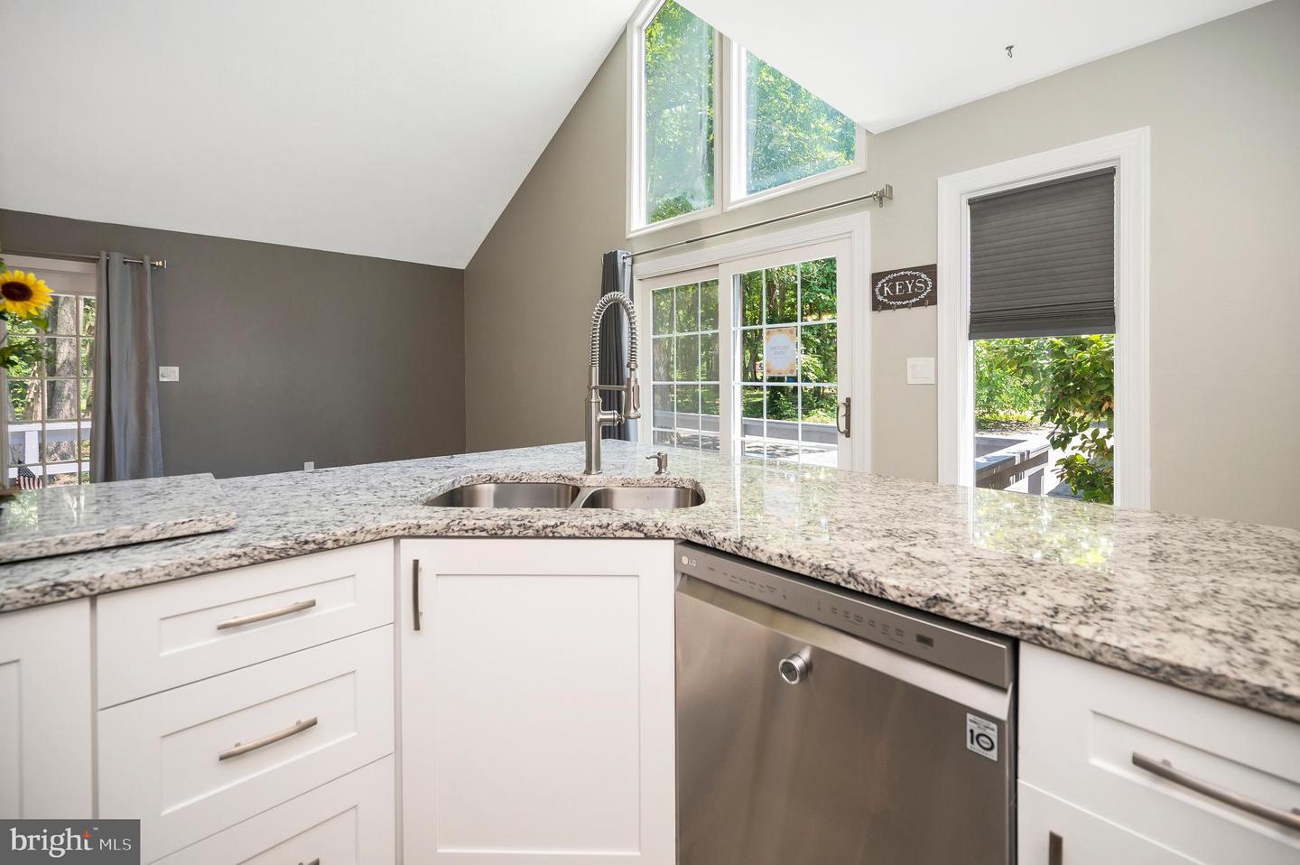 12307 PLANTATION DR, SPOTSYLVANIA, Virginia 22551, 3 Bedrooms Bedrooms, ,2 BathroomsBathrooms,Residential,For sale,12307 PLANTATION DR,VASP2034500 MLS # VASP2034500
