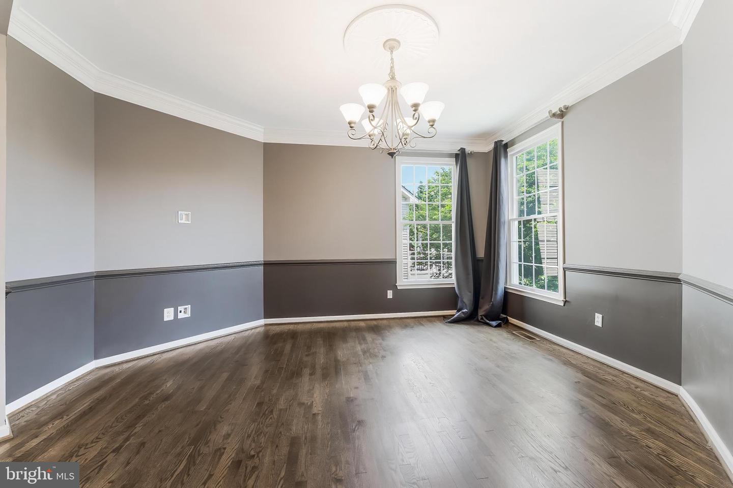 20152 BOXWOOD PL, ASHBURN, Virginia 20147, 4 Bedrooms Bedrooms, ,3 BathroomsBathrooms,Residential,For sale,20152 BOXWOOD PL,VALO2101372 MLS # VALO2101372