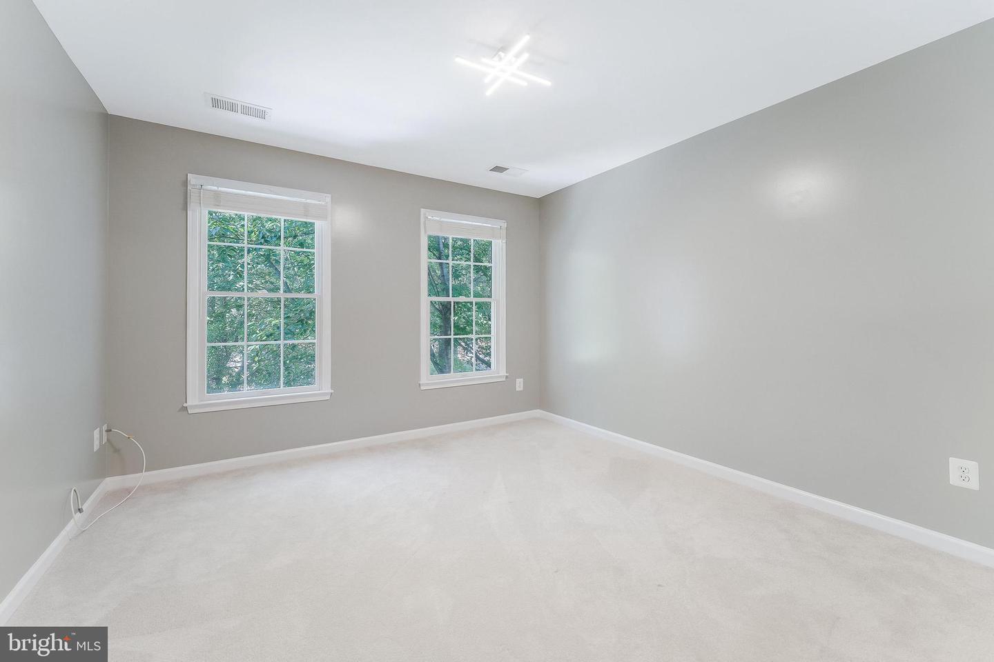 20152 BOXWOOD PL, ASHBURN, Virginia 20147, 4 Bedrooms Bedrooms, ,3 BathroomsBathrooms,Residential,For sale,20152 BOXWOOD PL,VALO2101372 MLS # VALO2101372