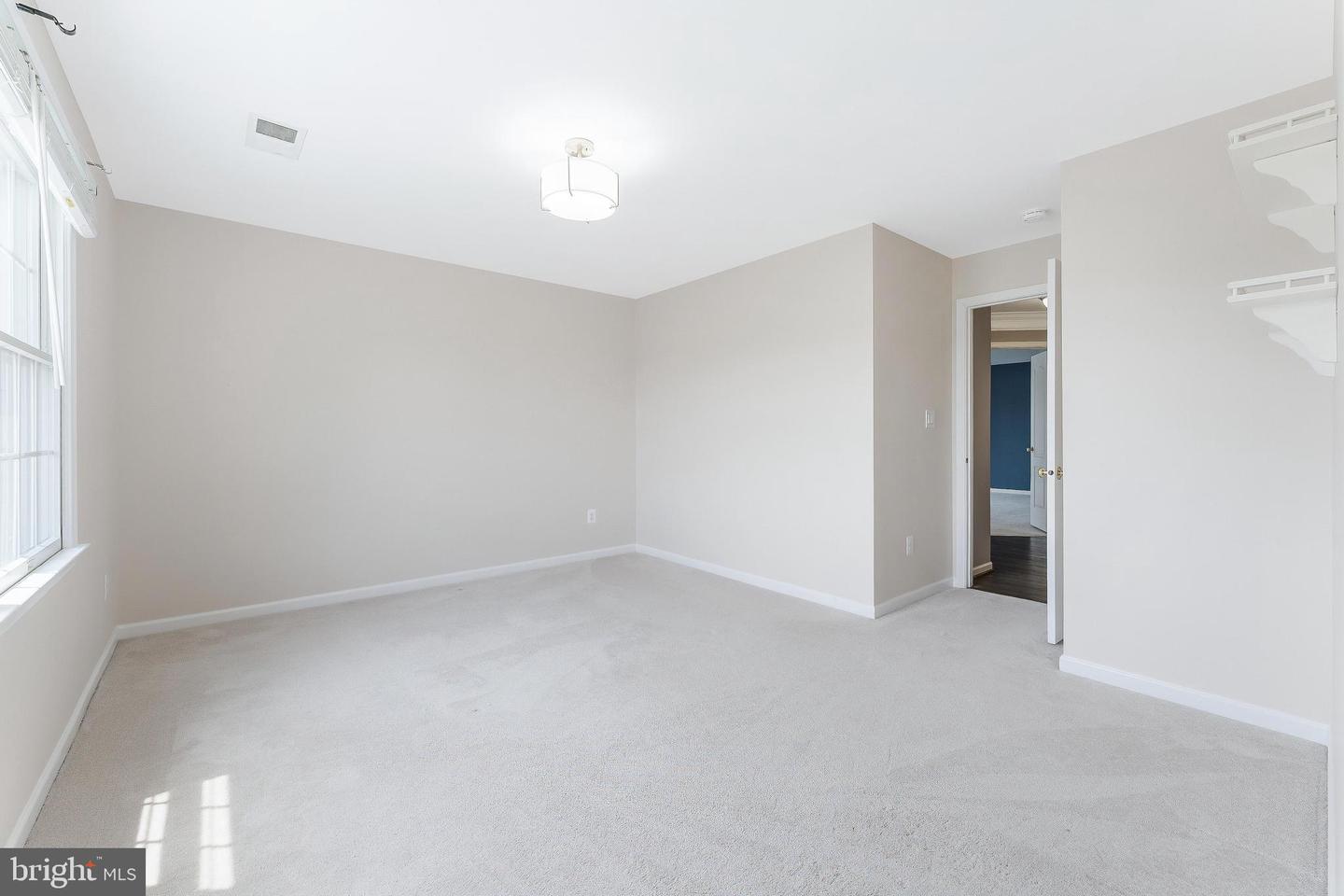 20152 BOXWOOD PL, ASHBURN, Virginia 20147, 4 Bedrooms Bedrooms, ,3 BathroomsBathrooms,Residential,For sale,20152 BOXWOOD PL,VALO2101372 MLS # VALO2101372