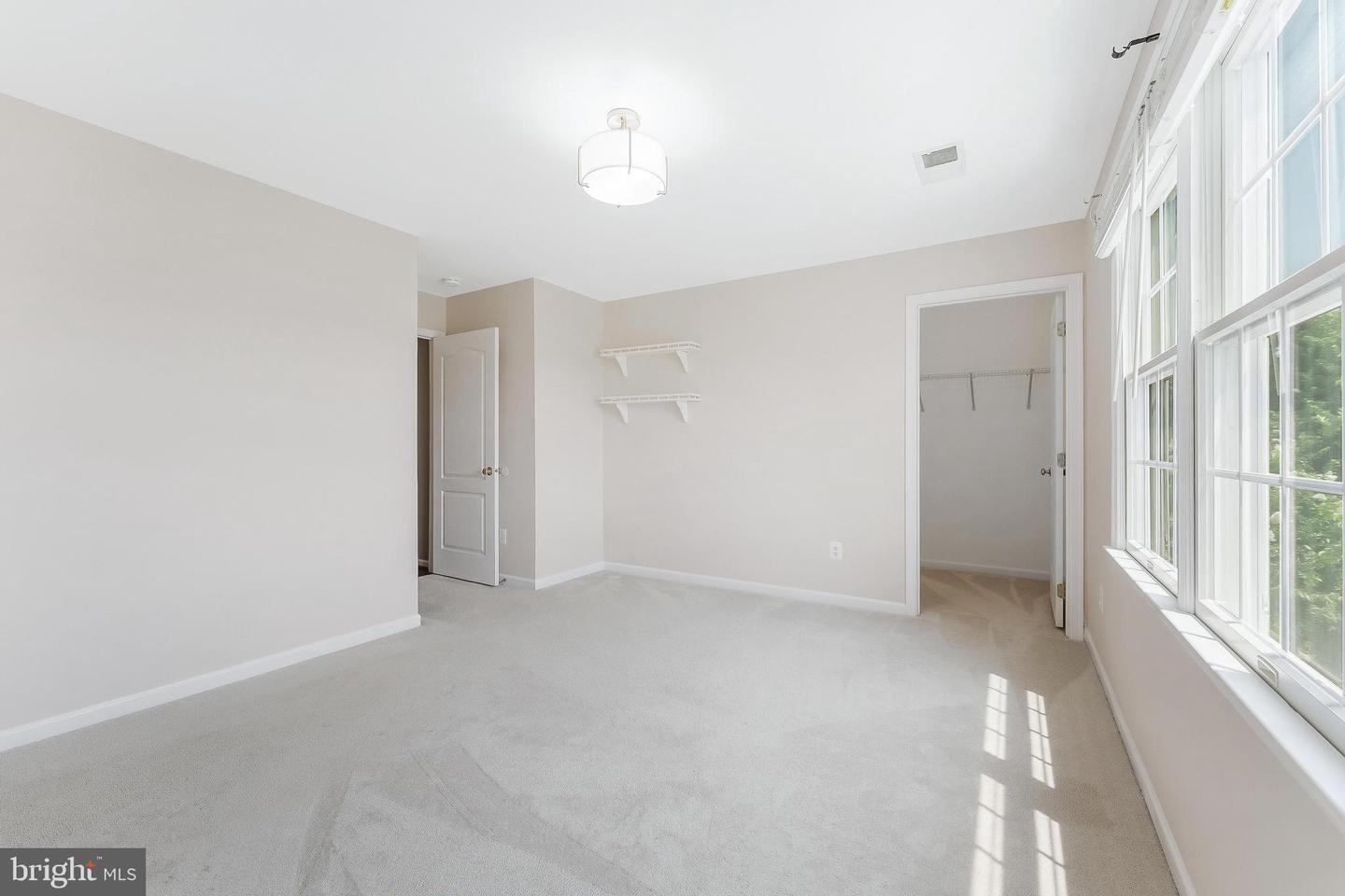 20152 BOXWOOD PL, ASHBURN, Virginia 20147, 4 Bedrooms Bedrooms, ,3 BathroomsBathrooms,Residential,For sale,20152 BOXWOOD PL,VALO2101372 MLS # VALO2101372