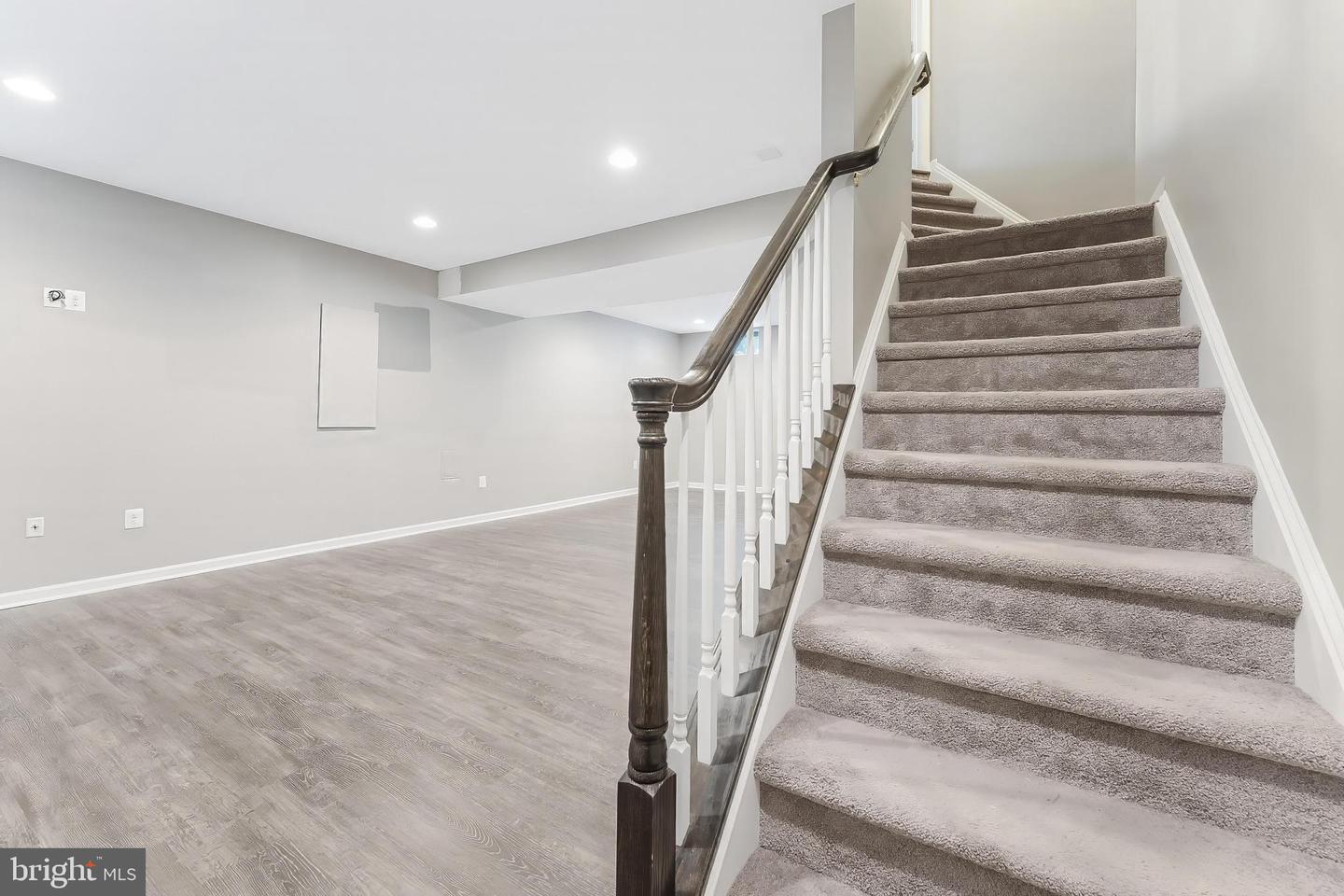 20152 BOXWOOD PL, ASHBURN, Virginia 20147, 4 Bedrooms Bedrooms, ,3 BathroomsBathrooms,Residential,For sale,20152 BOXWOOD PL,VALO2101372 MLS # VALO2101372
