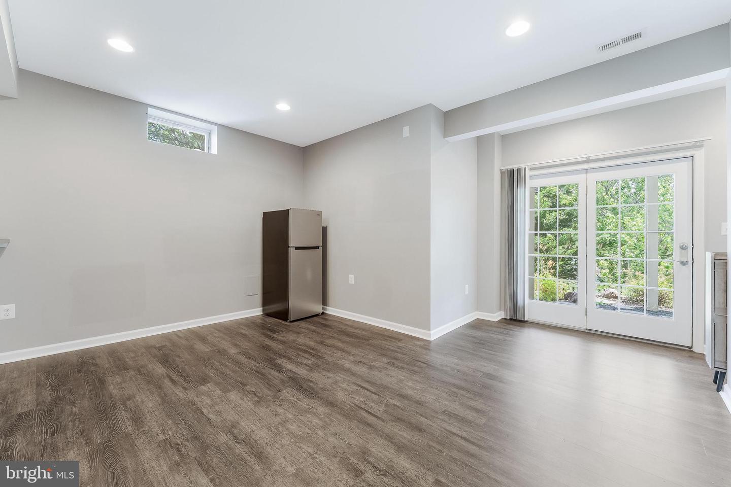 20152 BOXWOOD PL, ASHBURN, Virginia 20147, 4 Bedrooms Bedrooms, ,3 BathroomsBathrooms,Residential,For sale,20152 BOXWOOD PL,VALO2101372 MLS # VALO2101372