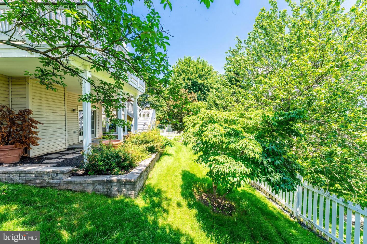 20152 BOXWOOD PL, ASHBURN, Virginia 20147, 4 Bedrooms Bedrooms, ,3 BathroomsBathrooms,Residential,For sale,20152 BOXWOOD PL,VALO2101372 MLS # VALO2101372