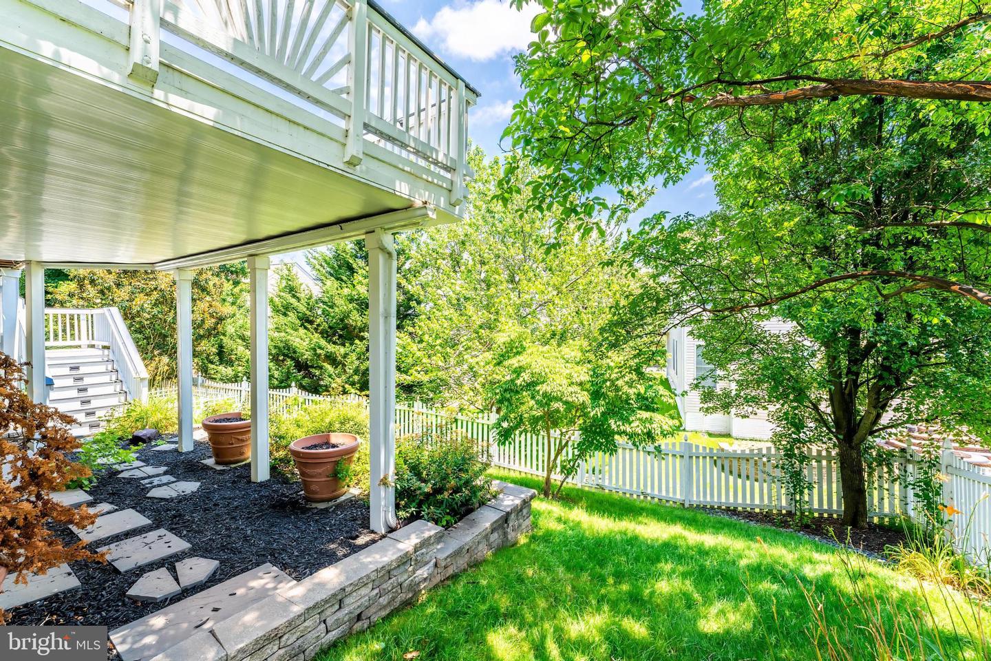 20152 BOXWOOD PL, ASHBURN, Virginia 20147, 4 Bedrooms Bedrooms, ,3 BathroomsBathrooms,Residential,For sale,20152 BOXWOOD PL,VALO2101372 MLS # VALO2101372