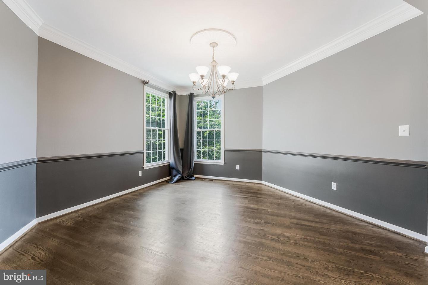 20152 BOXWOOD PL, ASHBURN, Virginia 20147, 4 Bedrooms Bedrooms, ,3 BathroomsBathrooms,Residential,For sale,20152 BOXWOOD PL,VALO2101372 MLS # VALO2101372