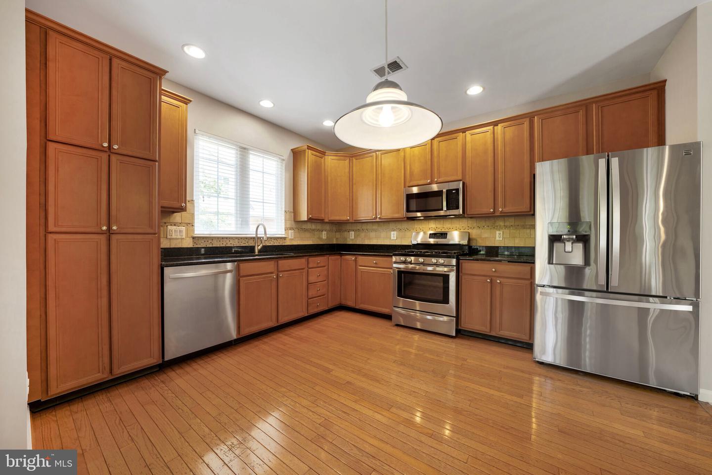 43613 RYDER CUP SQ, ASHBURN, Virginia 20147, 3 Bedrooms Bedrooms, ,3 BathroomsBathrooms,Residential,For sale,43613 RYDER CUP SQ,VALO2101384 MLS # VALO2101384