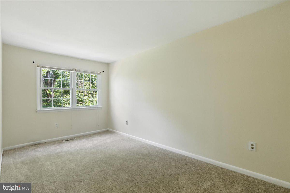 14436 FILARETE ST, WOODBRIDGE, Virginia 22193, 3 Bedrooms Bedrooms, ,1 BathroomBathrooms,Residential,For sale,14436 FILARETE ST,VAPW2098678 MLS # VAPW2098678