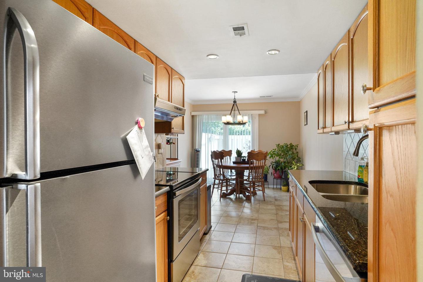 7942 BENTLEY VILLAGE DR #33A, SPRINGFIELD, Virginia 22152, 3 Bedrooms Bedrooms, ,2 BathroomsBathrooms,Residential,For sale,7942 BENTLEY VILLAGE DR #33A,VAFX2253856 MLS # VAFX2253856