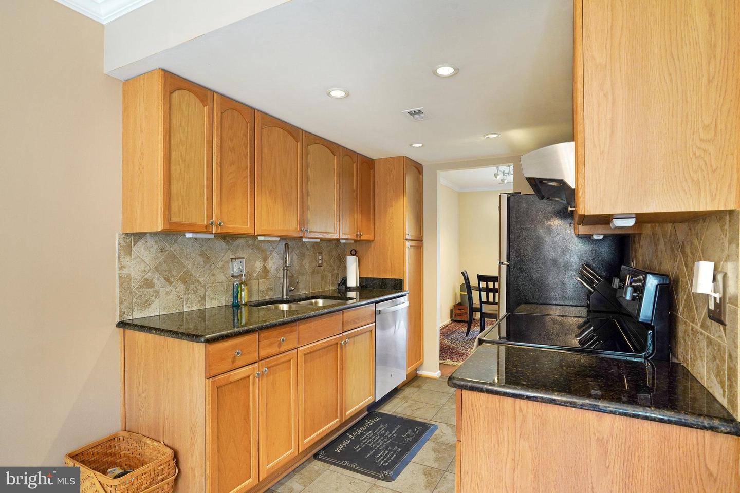 7942 BENTLEY VILLAGE DR #33A, SPRINGFIELD, Virginia 22152, 3 Bedrooms Bedrooms, ,2 BathroomsBathrooms,Residential,For sale,7942 BENTLEY VILLAGE DR #33A,VAFX2253856 MLS # VAFX2253856