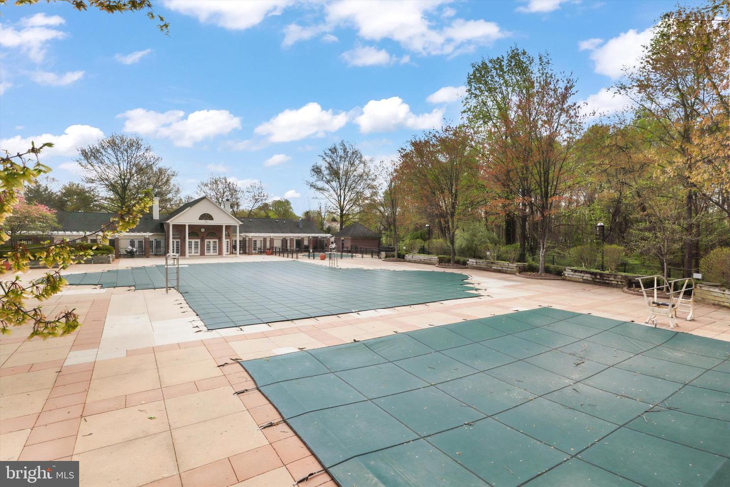 12101 GREEN LEDGE CT #33, FAIRFAX, Virginia 22033, 2 Bedrooms Bedrooms, ,2 BathroomsBathrooms,Residential,For sale,12101 GREEN LEDGE CT #33,VAFX2253866 MLS # VAFX2253866