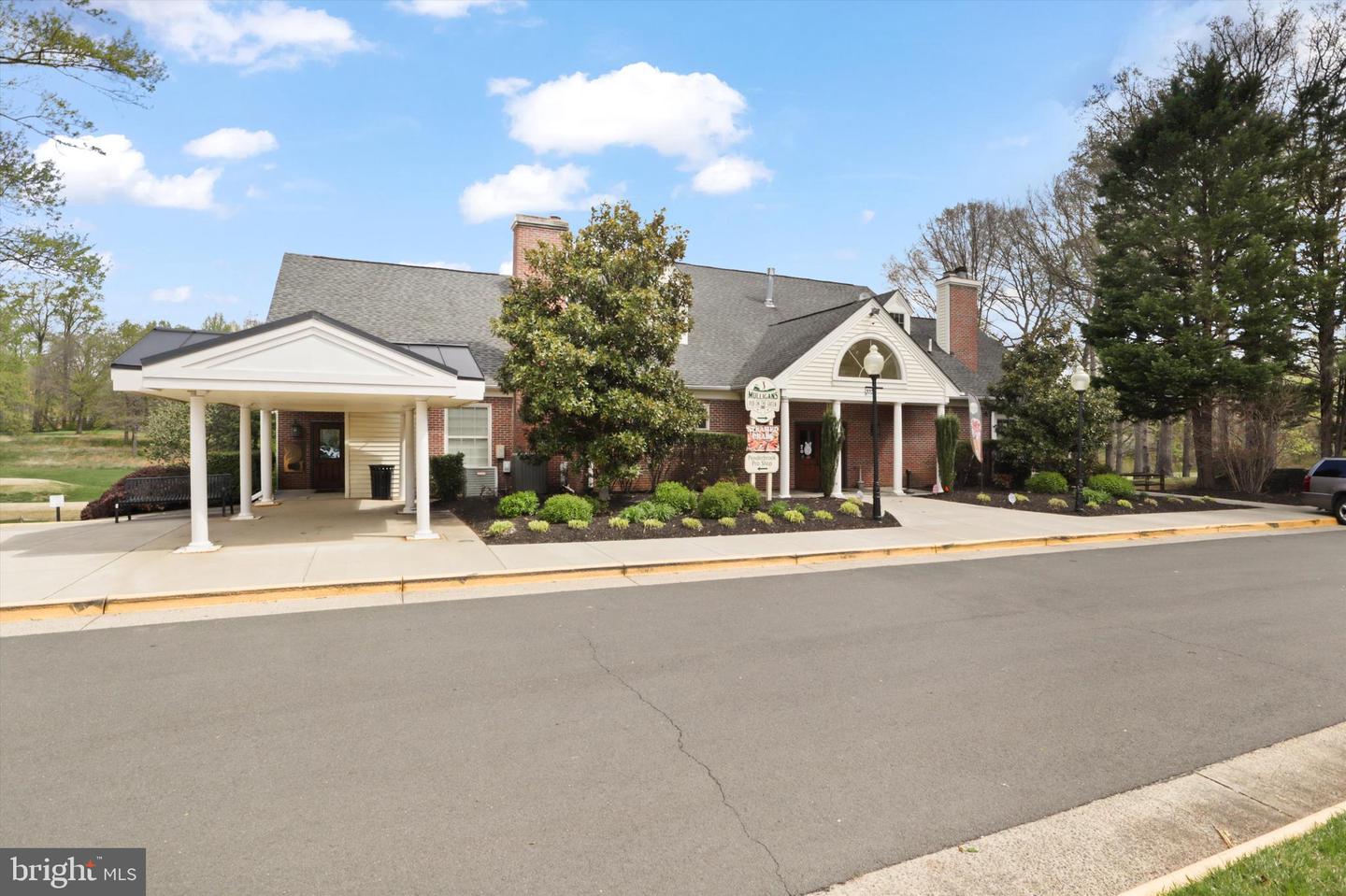 12101 GREEN LEDGE CT #33, FAIRFAX, Virginia 22033, 2 Bedrooms Bedrooms, ,2 BathroomsBathrooms,Residential,For sale,12101 GREEN LEDGE CT #33,VAFX2253866 MLS # VAFX2253866
