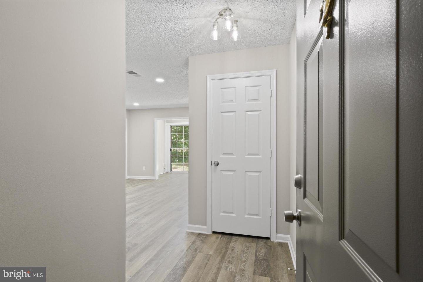 12101 GREEN LEDGE CT #33, FAIRFAX, Virginia 22033, 2 Bedrooms Bedrooms, ,2 BathroomsBathrooms,Residential,For sale,12101 GREEN LEDGE CT #33,VAFX2253866 MLS # VAFX2253866