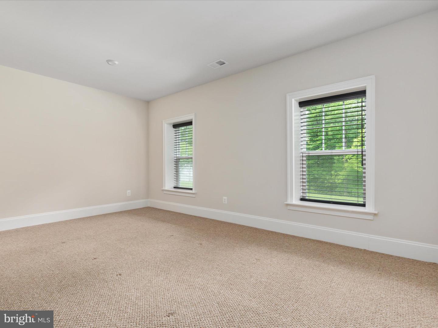 6757 JOHN MALLARD DR, MANASSAS, Virginia 20112, 5 Bedrooms Bedrooms, 10 Rooms Rooms,4 BathroomsBathrooms,Residential,For sale,6757 JOHN MALLARD DR,VAPW2098662 MLS # VAPW2098662