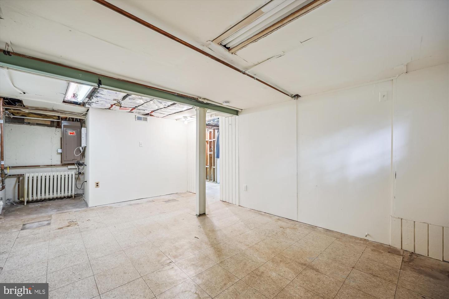 4412 LOWELL ST NW, WASHINGTON, District Of Columbia 20016, 4 Bedrooms Bedrooms, ,3 BathroomsBathrooms,Residential,For sale,4412 LOWELL ST NW,DCDC2209330 MLS # DCDC2209330