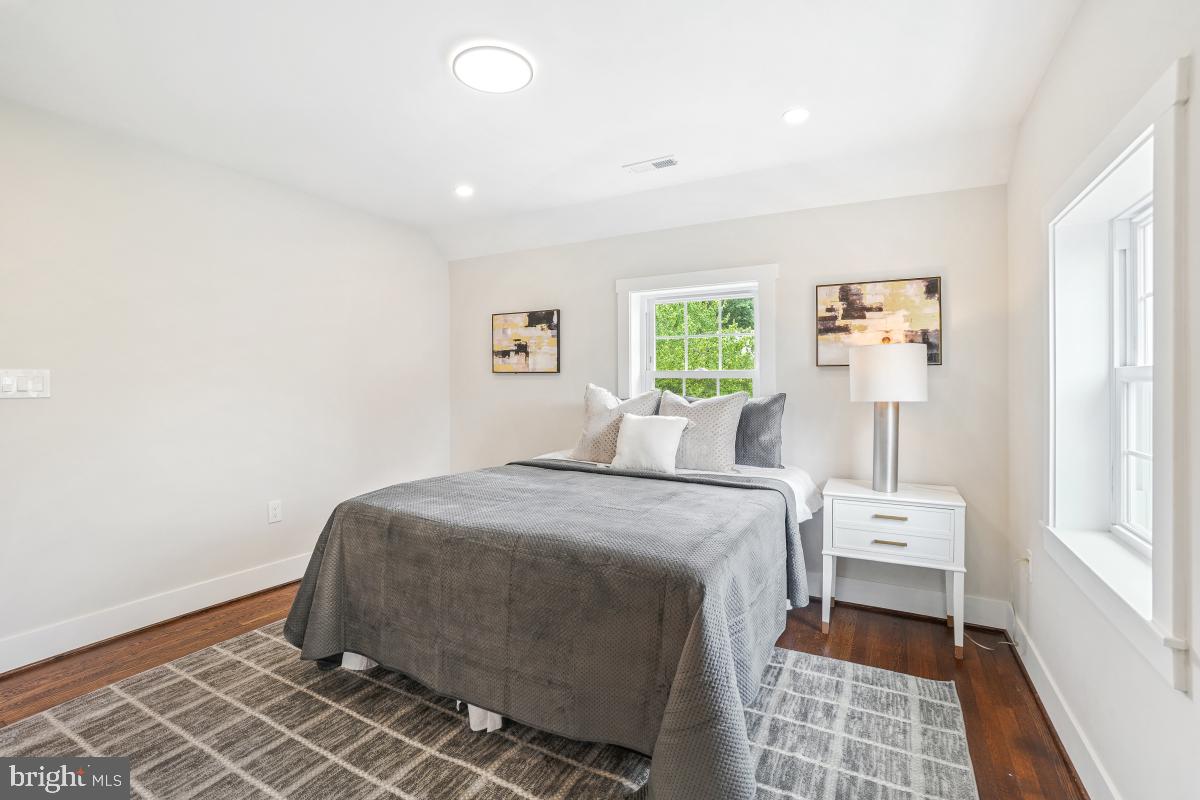 3914 20TH ST NE, WASHINGTON, District Of Columbia 20018, 5 Bedrooms Bedrooms, ,4 BathroomsBathrooms,Residential,For sale,3914 20TH ST NE,DCDC2209224 MLS # DCDC2209224
