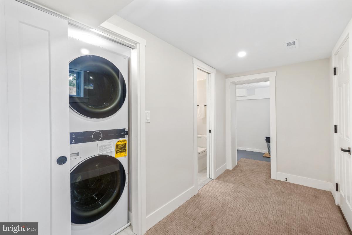 3914 20TH ST NE, WASHINGTON, District Of Columbia 20018, 5 Bedrooms Bedrooms, ,4 BathroomsBathrooms,Residential,For sale,3914 20TH ST NE,DCDC2209224 MLS # DCDC2209224