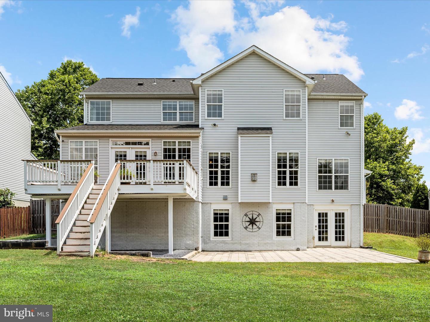 717 WOODEN BRIDGE DR, PURCELLVILLE, Virginia 20132, 4 Bedrooms Bedrooms, ,4 BathroomsBathrooms,Residential,For sale,717 WOODEN BRIDGE DR,VALO2101374 MLS # VALO2101374