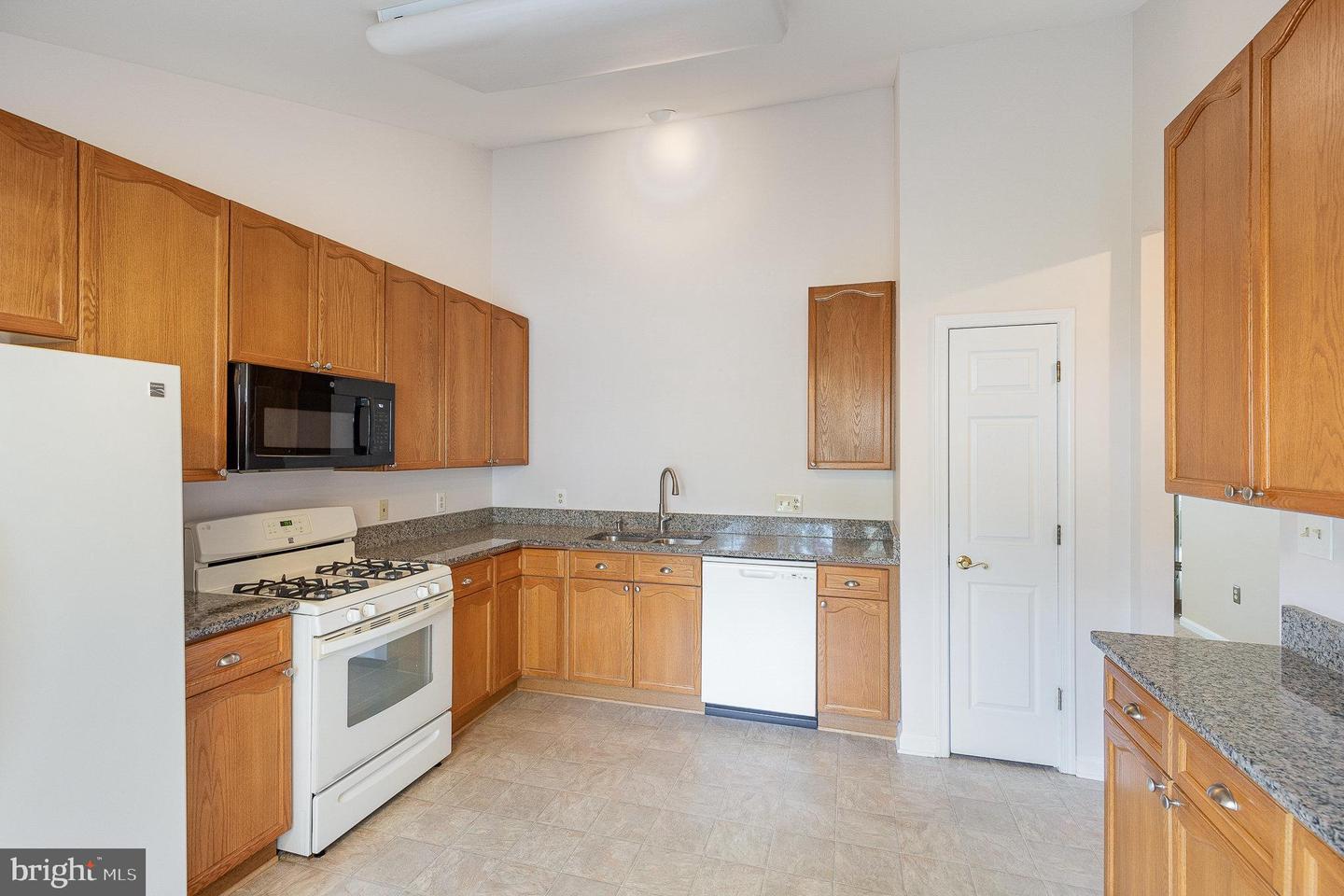 11333 SAVANNAH DR, FREDERICKSBURG, Virginia 22407, 2 Bedrooms Bedrooms, ,2 BathroomsBathrooms,Residential,For sale,11333 SAVANNAH DR,VASP2034538 MLS # VASP2034538